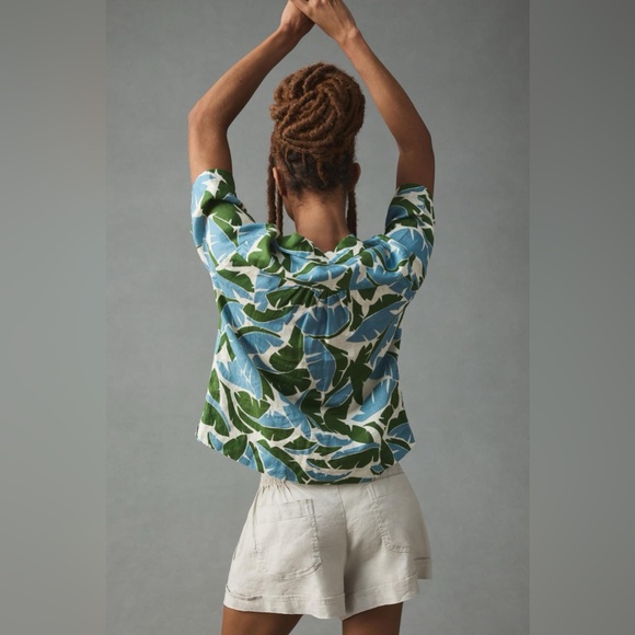 Birds of Paradis by Trovata Linen Nico Shirt and Lucy Shorts - Picture 13 of 15